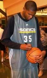 Kevin Durant biografija: NBA krepšininkas
