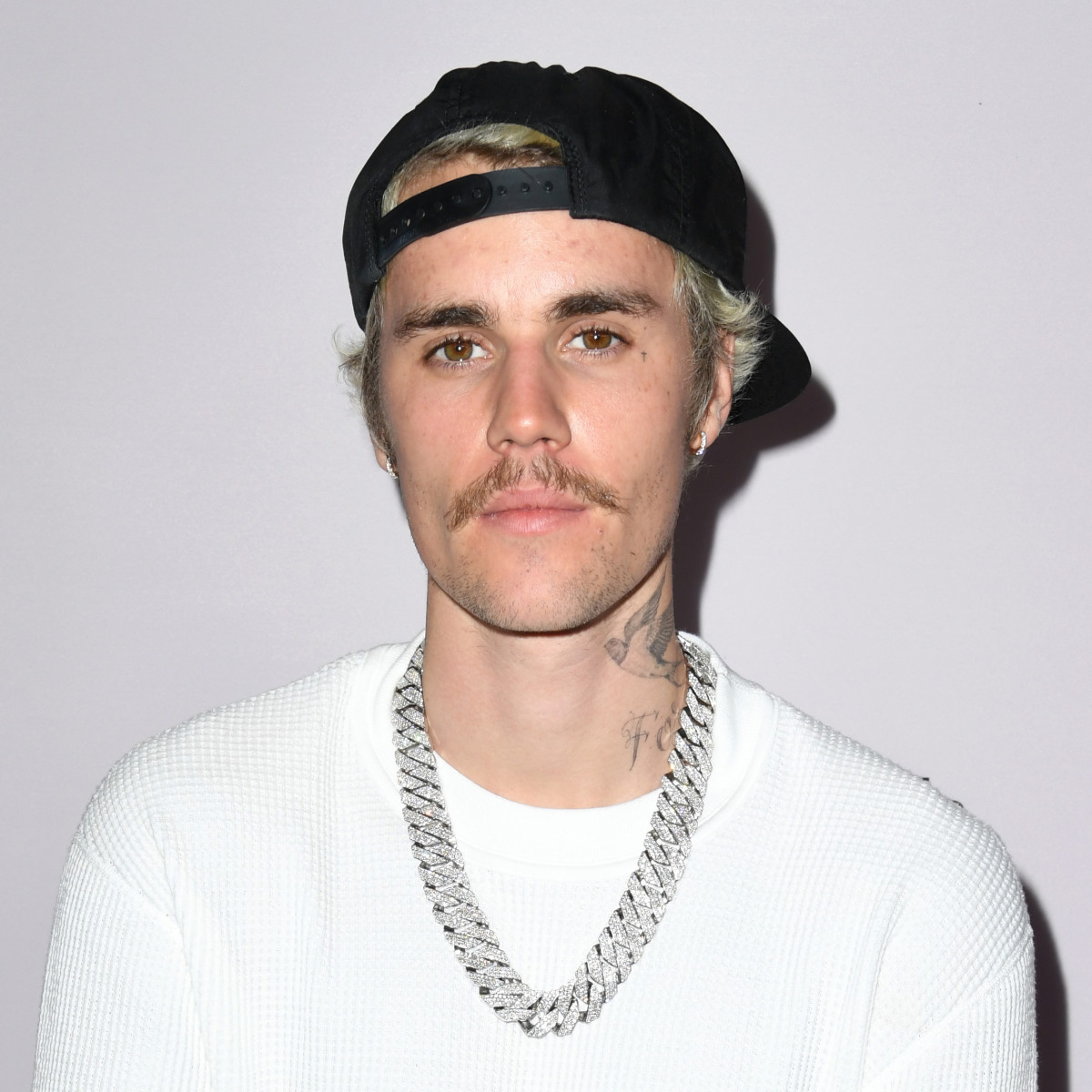 Eachdraidh-beatha Justin Bieber: Teen Pop Star